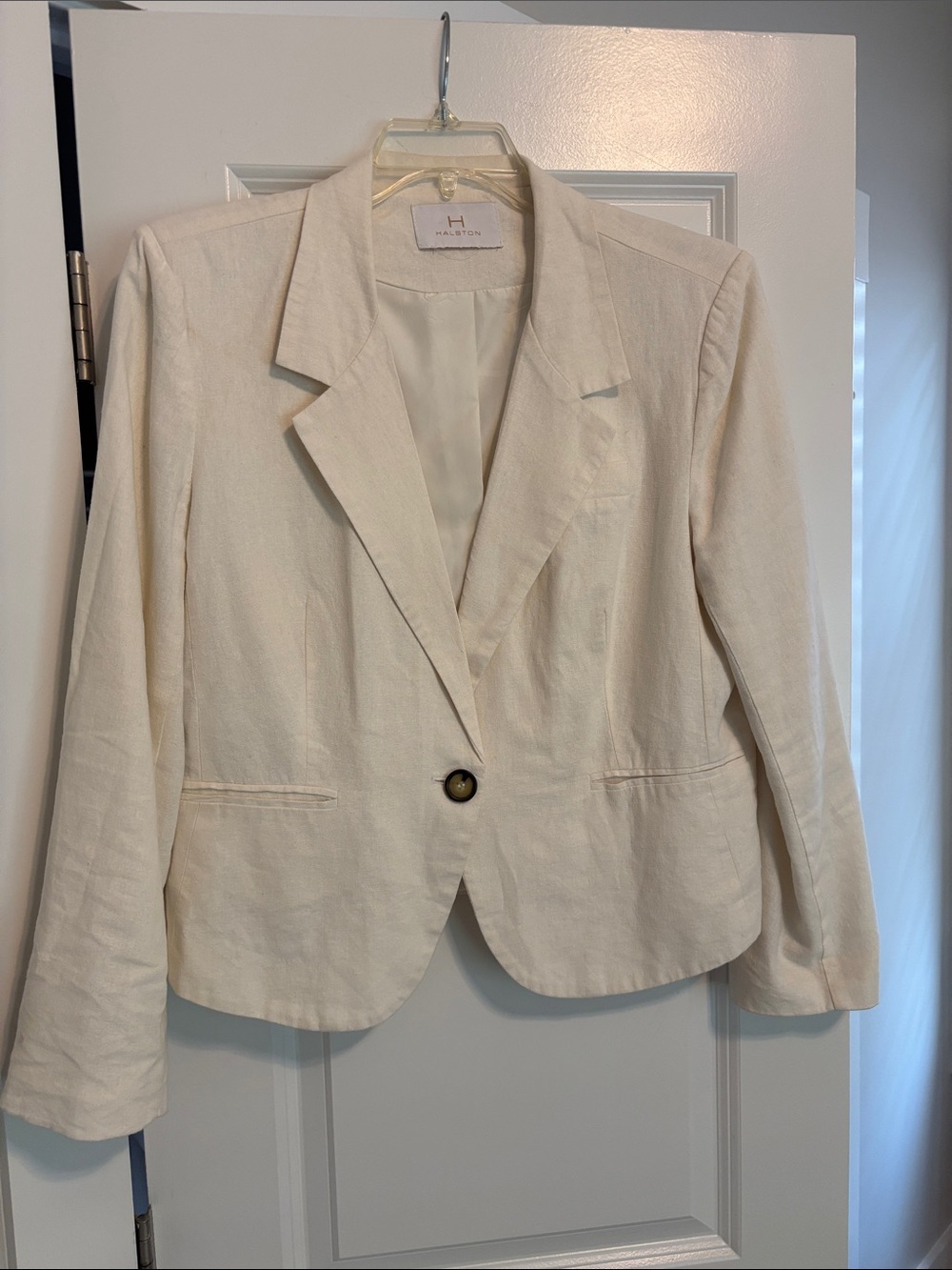 Halston Heritage Cream Single-Button Linen Blazer